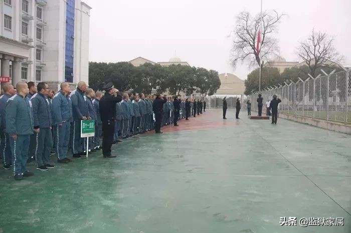 服刑人员出狱后要到司法所报到吗,服刑人员出狱后需要办理什么手续