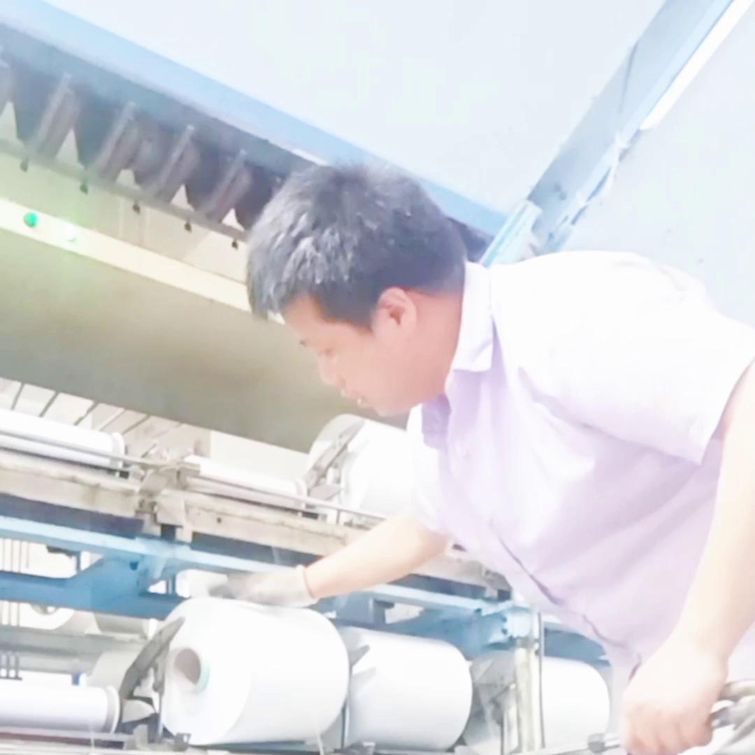 又是满勤的一个月，虽然工资低，但是我能省，赚前的速度跟...