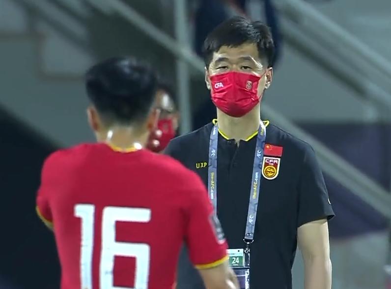 为于大宝洗白的铁证！董路言辞凿凿，最主要原因是看不上“球盲”