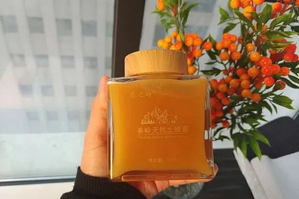 正宗蜂蜜一般多少钱一斤,蜂蜜多少钱一斤算正宗的蜂蜜