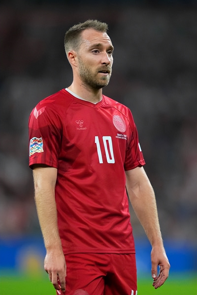 姆巴佩同期数据与梅西c罗对比,espn评nba百大球星前10