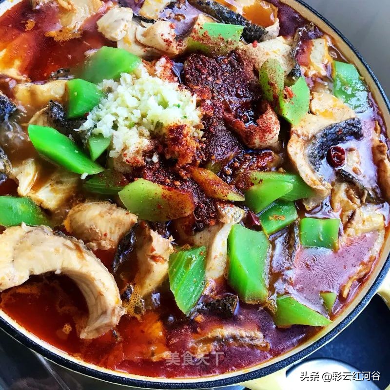 麻辣黑鱼炖豆腐做法,网红黑鱼炖豆腐