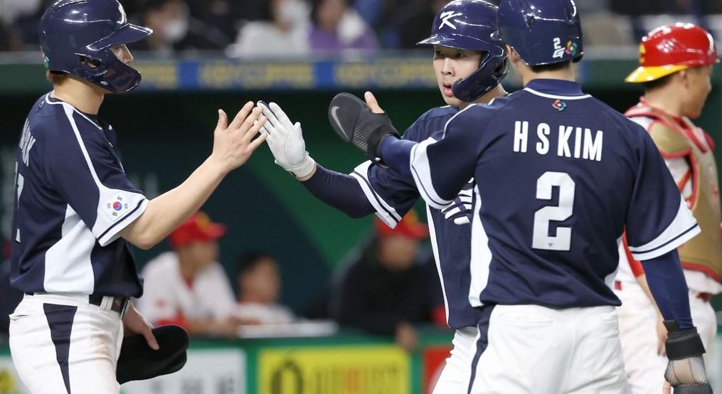 中国男乒3-0完胜韩国实现八连冠,中国男乒首战0比8不敌美国队