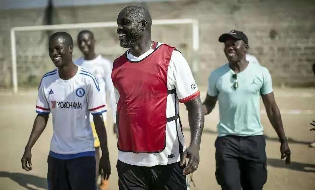 盘点足坛五大“凤凰男”：国足若出一个，早腾飞了