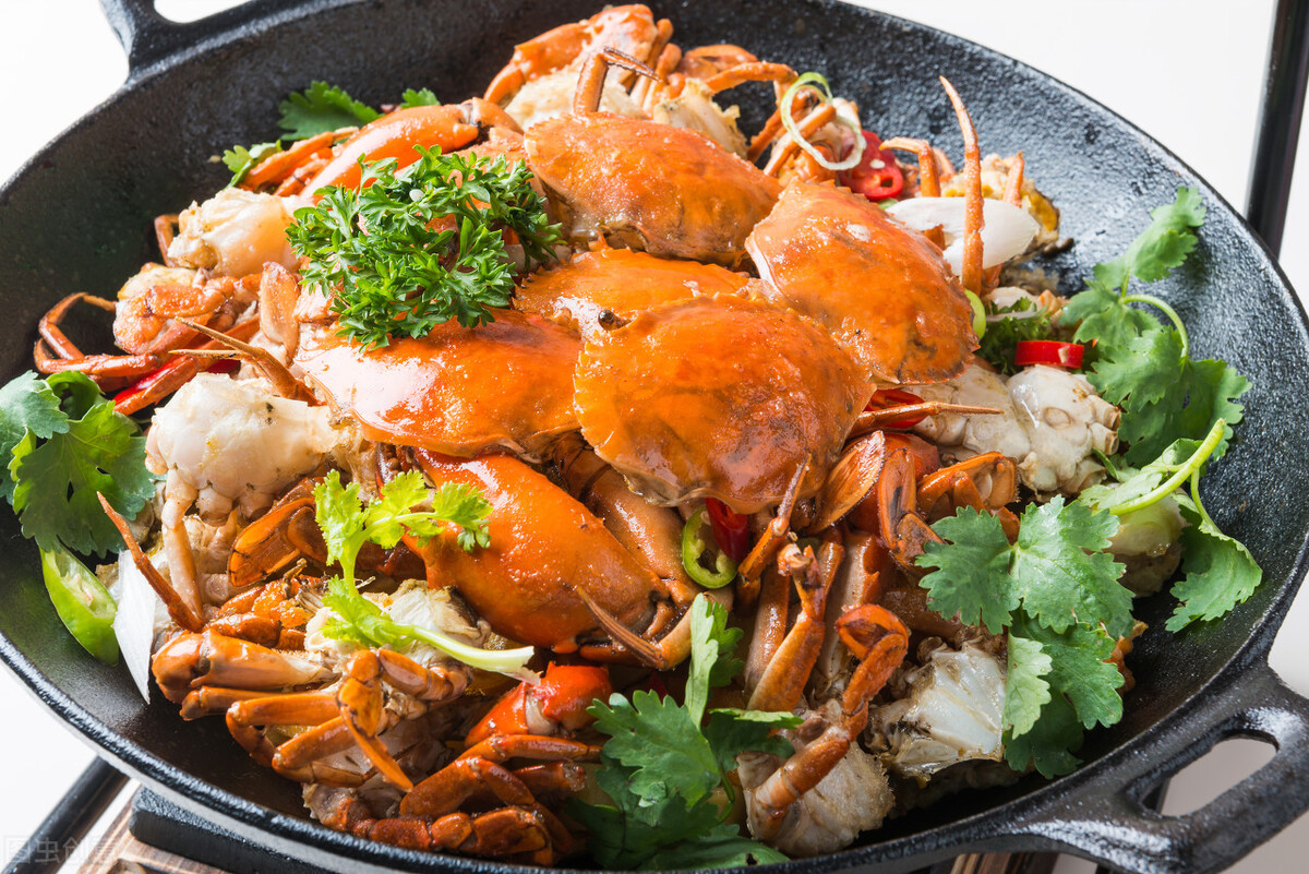 铁锅和德国不锈钢锅哪个更好,德国铁锅不粘锅