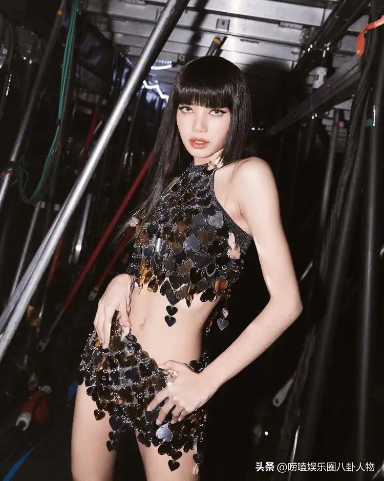 blackpink巴黎慈善晚会马克龙,马克龙blackpink和lv三公子