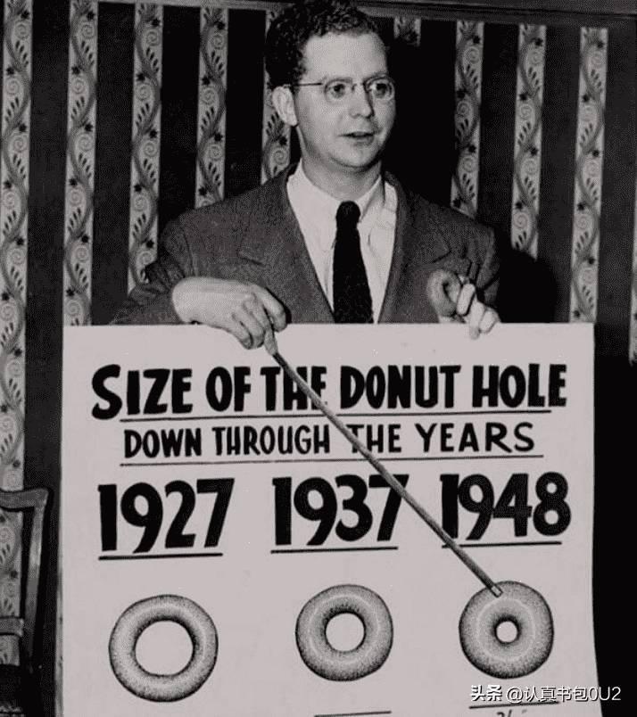 日军当着国军的面杀俘虏,日军侵华兽行