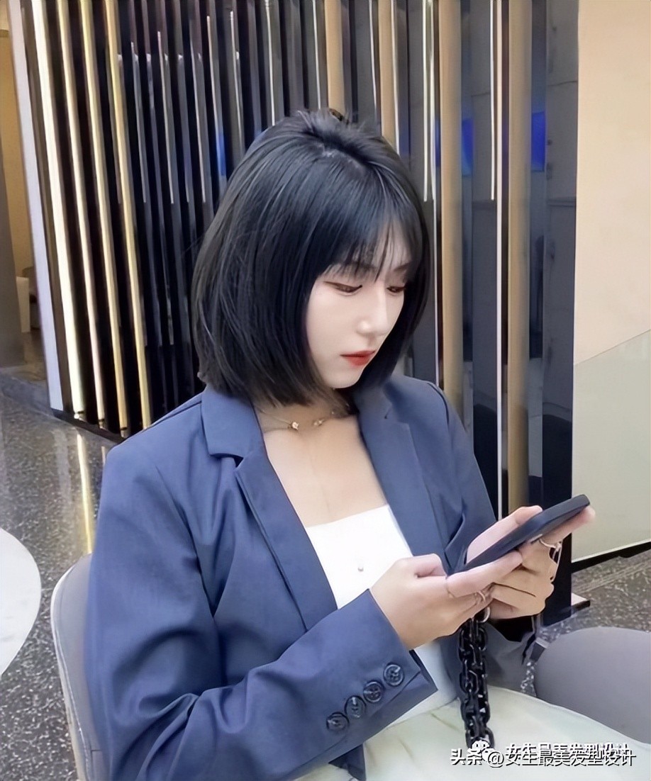 高冷齐肩发又酷又飒图片,超a超飒的女生齐肩短发