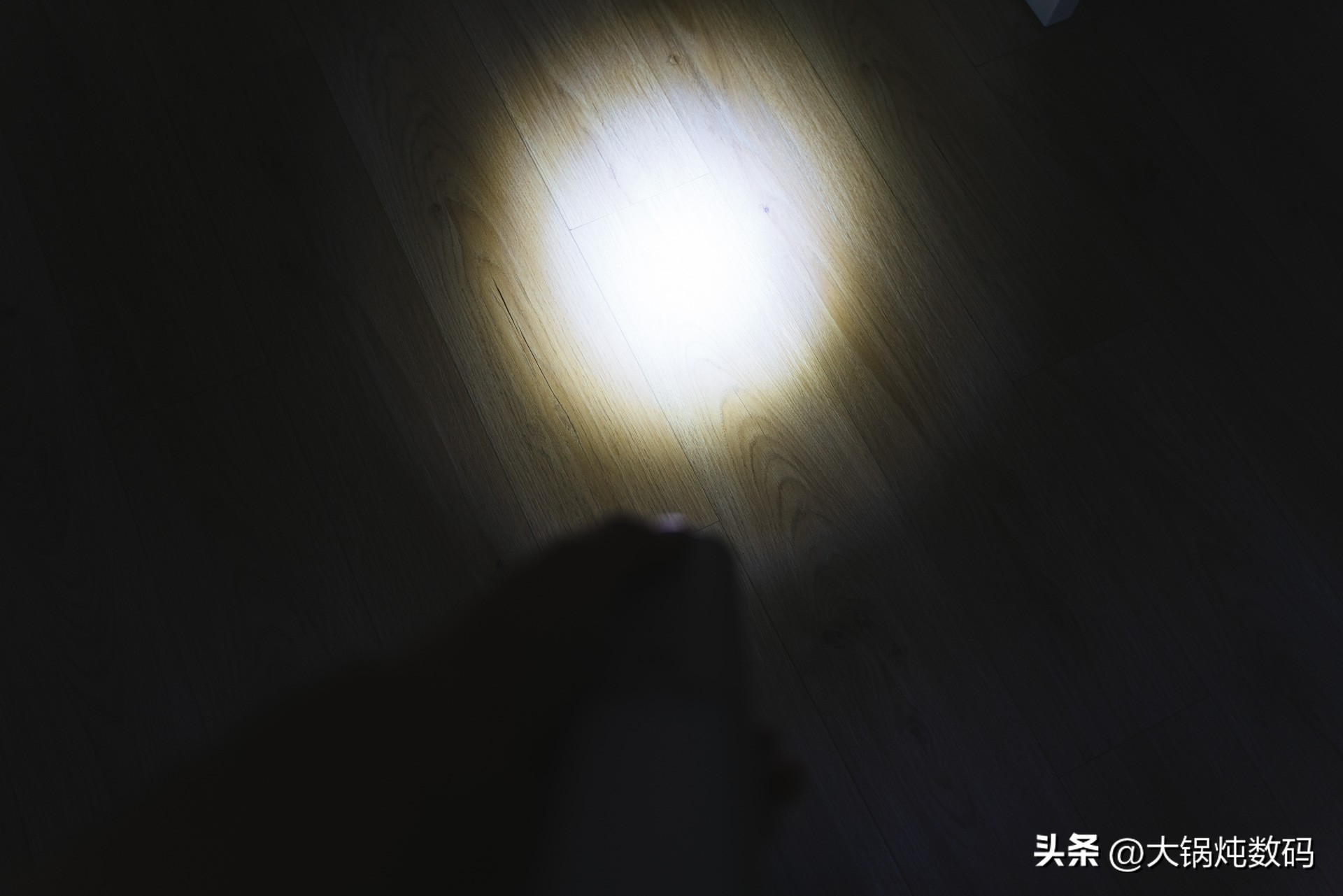 多功能露营灯实用推荐,多功能露营灯怎么选