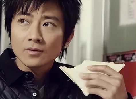 因一句：*鱼岛钓**是中国的，惨遭日本公司封杀20年，如今过得怎么样