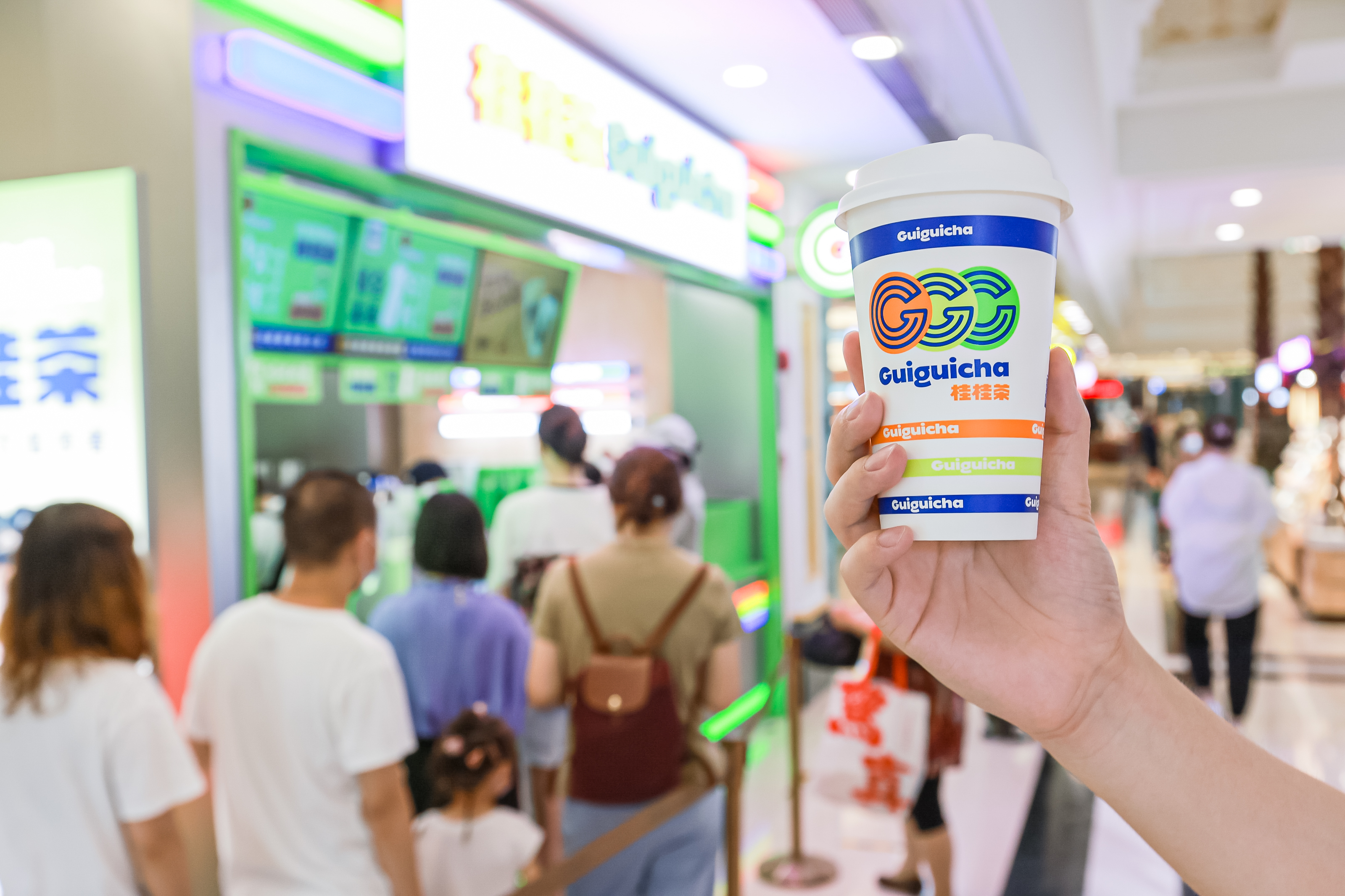 桂桂茶加盟赚钱吗,奶茶店加盟和自己开的区别