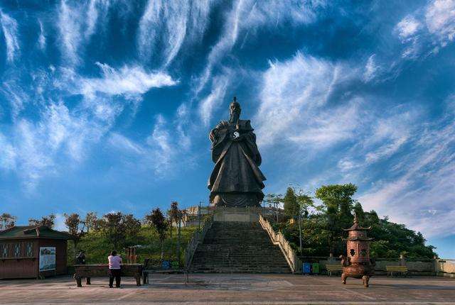 陈抟老祖隐仙派,睡仙陈抟在武当山一直活到了118岁