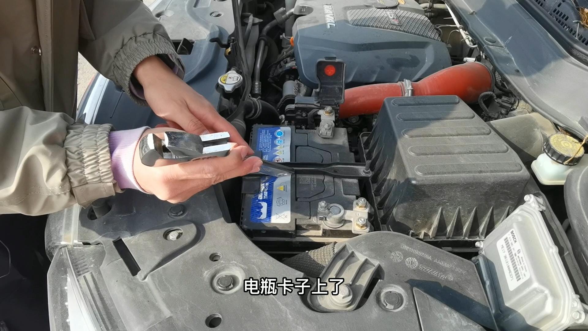 汽车电瓶严重亏电如何正确搭电,如何防止汽车电瓶亏电丰田