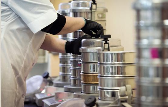 飞越俄罗斯上空,世界目前最大的钻石矿