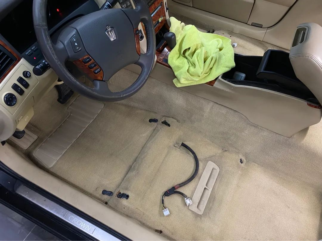 翻新车十二代皇冠修复全过程,12代皇冠25万公里要更换什么