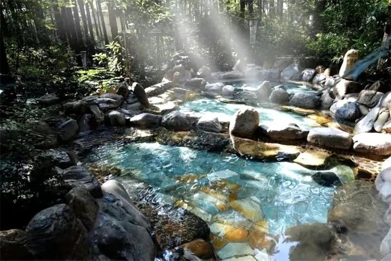 昆明禄劝县中平镇普渡河温泉地带,昆明适合儿童度假玩乐的温泉酒店