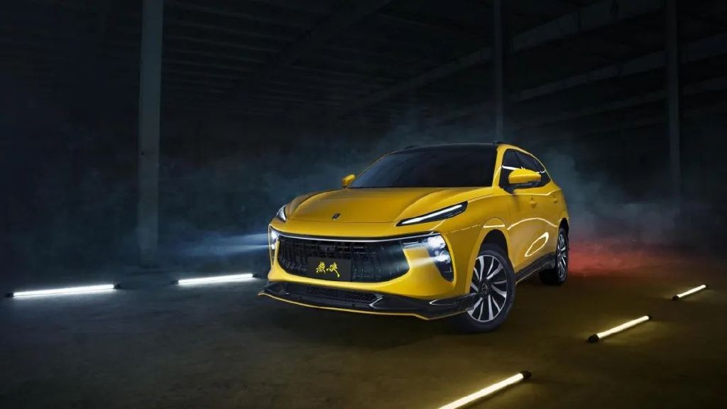 售10.89万-13.09万，风行T5EVO热浪联名伍六七高燃上市