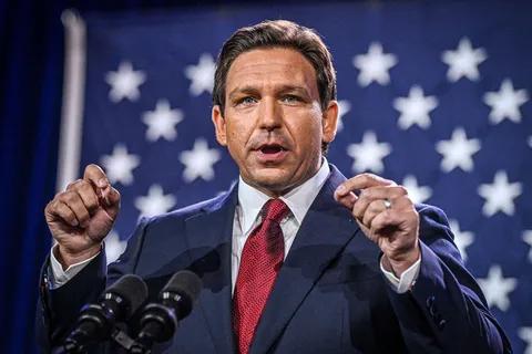 美国佛州出台“*华反**法案”中国公民被禁止购置房产，背后有何目的