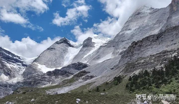 为什么一定要去一次稻城亚丁,为什么去稻城亚丁旅游不好买票