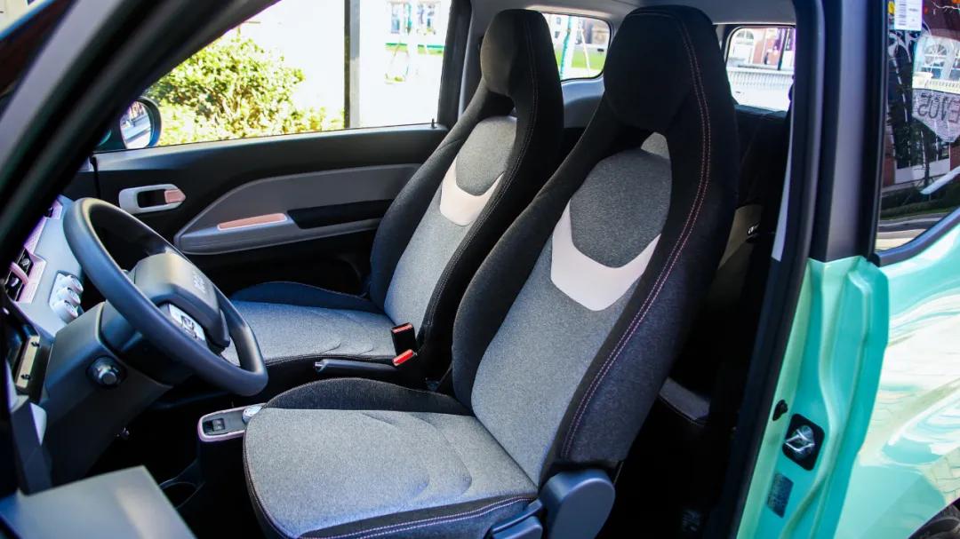 走街串巷的出行神器试驾奇瑞QQ冰淇淋