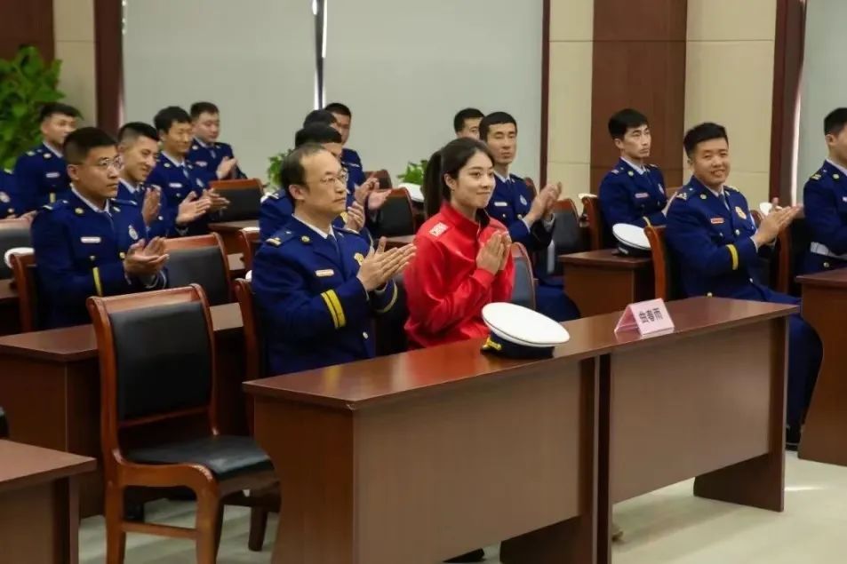 大连市青年五四奖章获得者,祝贺获得青年五四奖章