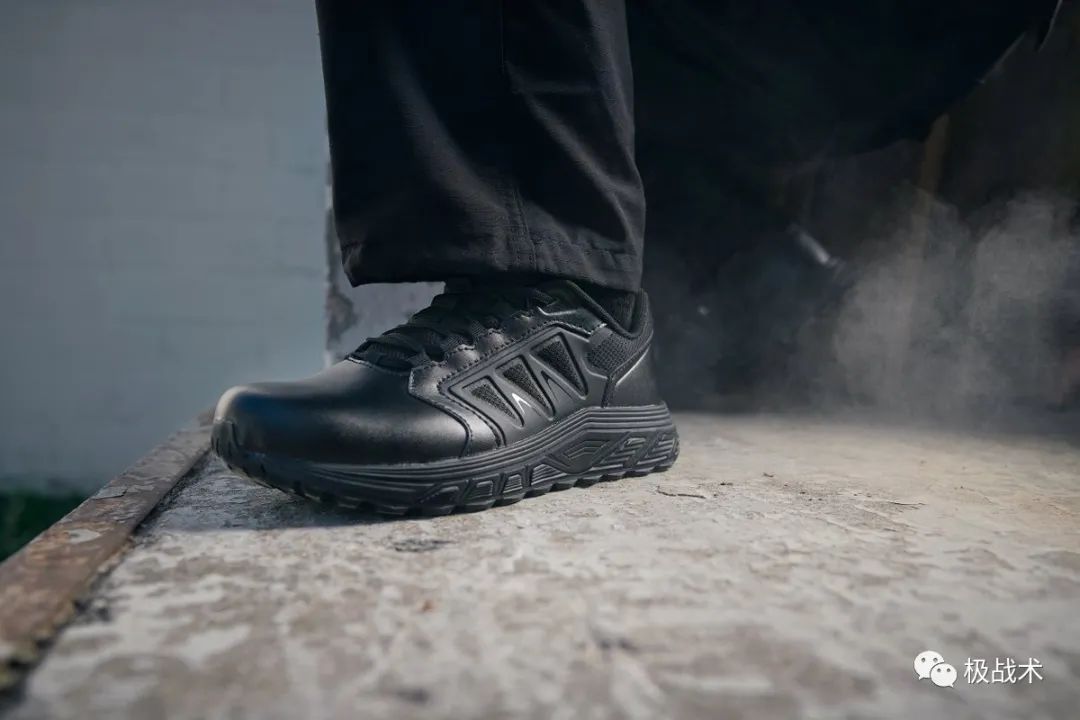 男靴作战靴如何选择,如何选择脚型靴子