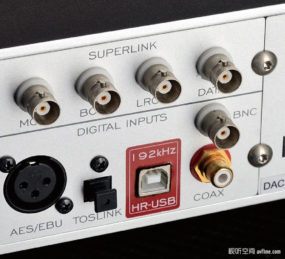 领略德国音响文化精髓：B.M.C.AudioDAC1解码前级、M3单声道后级