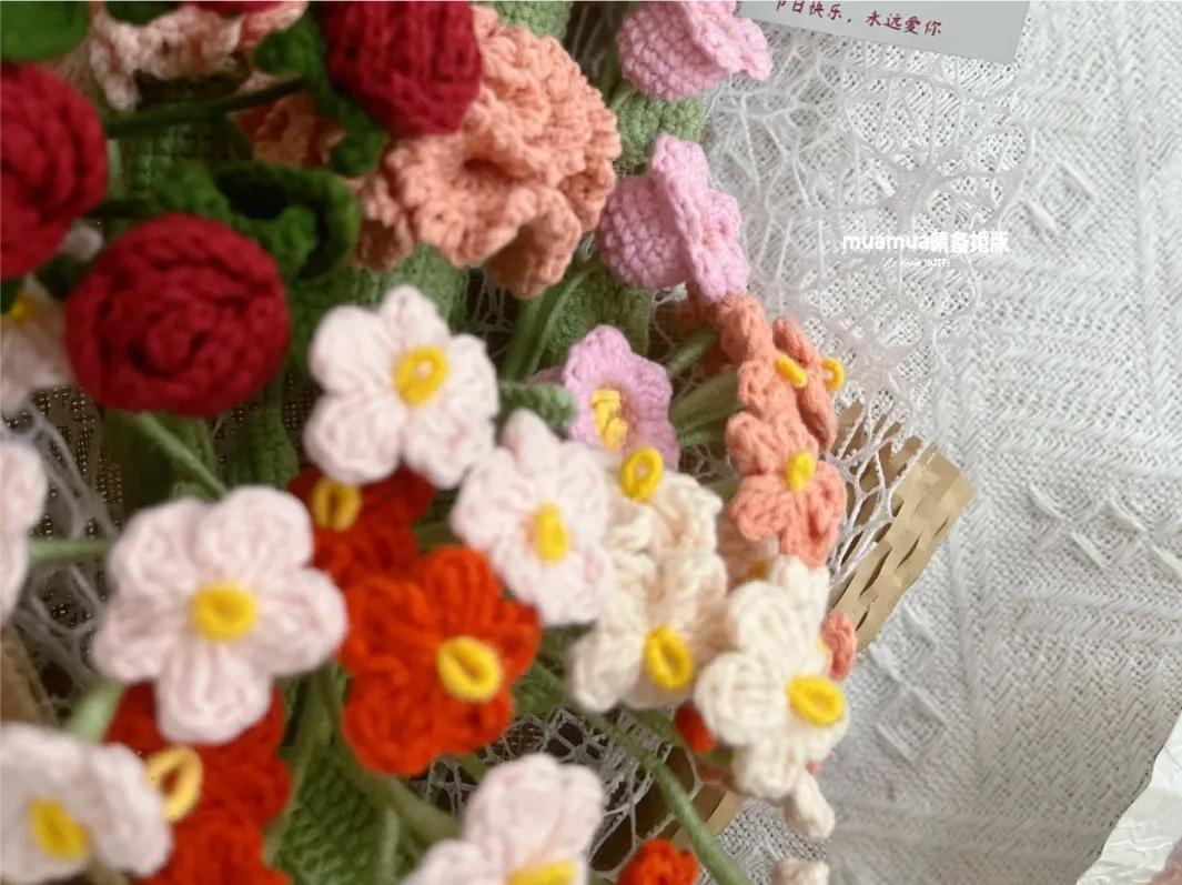 母亲节给妈妈送什么礼物的文案,女儿母亲节给妈妈买礼物文案