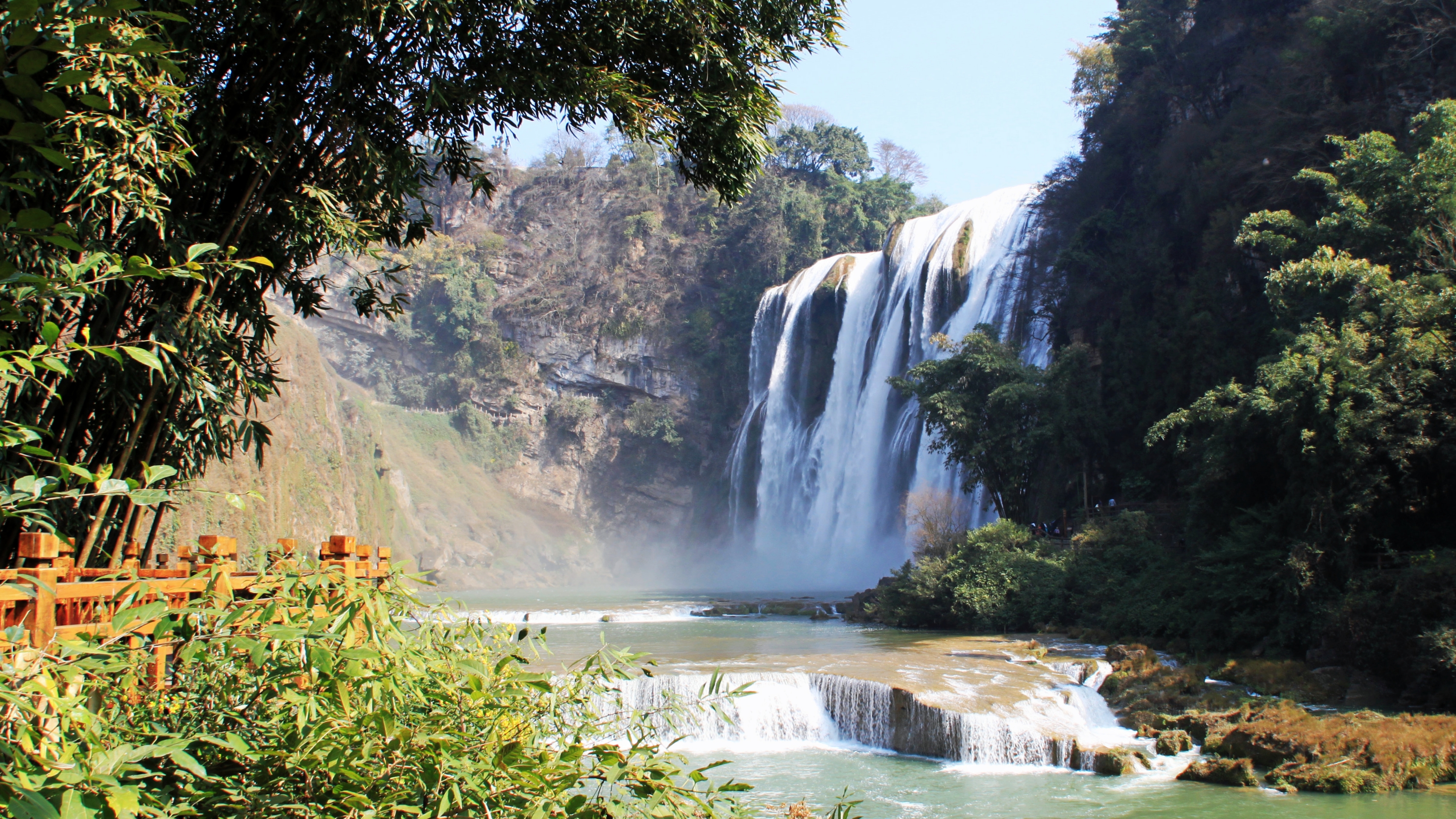多彩贵州醉美黄果树,多彩贵州风演出黄果树