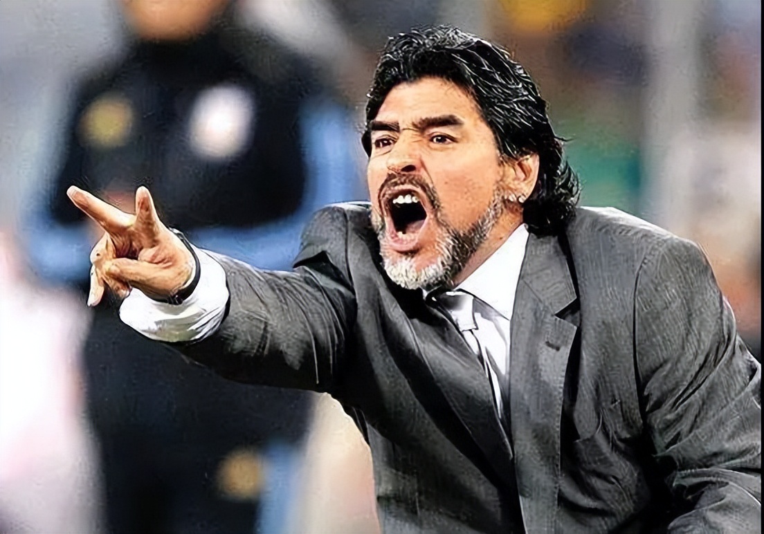 足球冷知识所有人放弃防守,足球冷知识教学视频