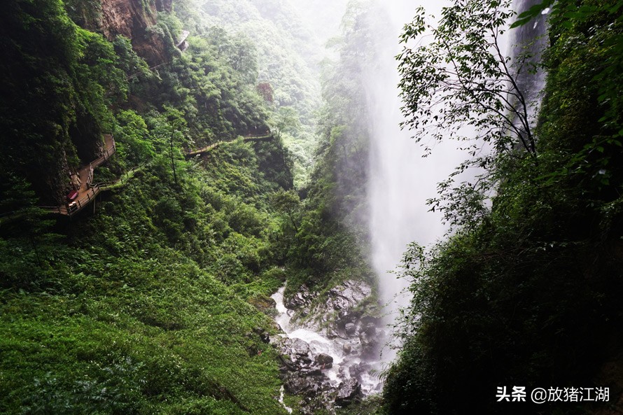 神龙峡漂流风景图片,神龙峡瀑布漂流全程