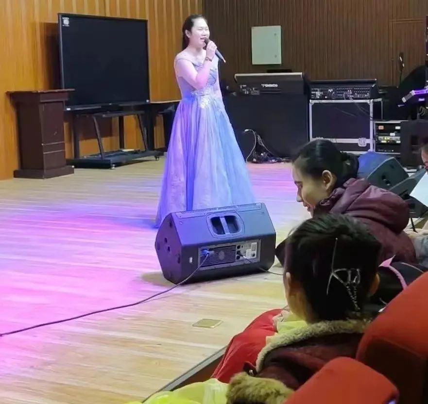 盲人女孩大学,盲人女孩上大学