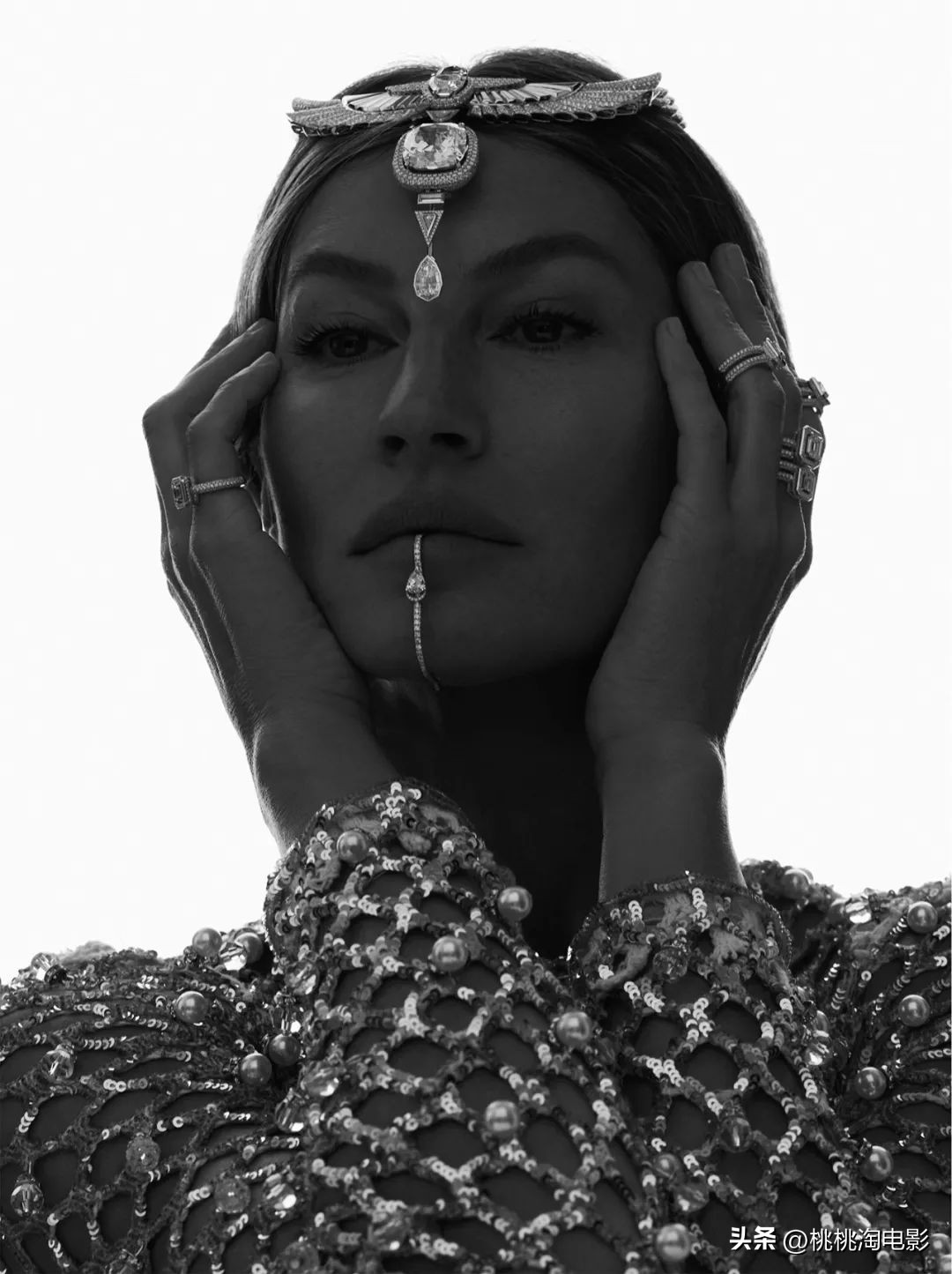 超模吉赛尔邦辰棒球帽街拍,吉赛尔·邦辰五大超模