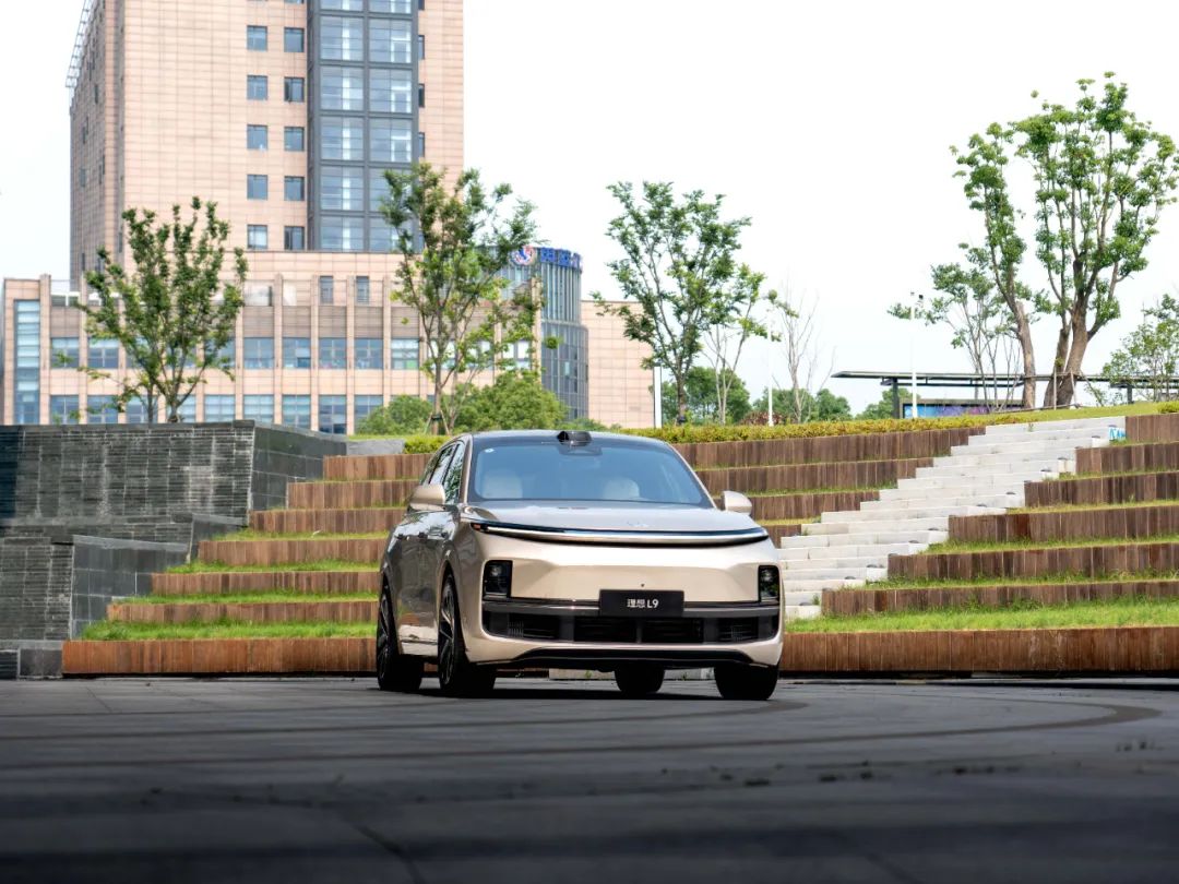 理想l9功能介绍简介,理想l9行政模式