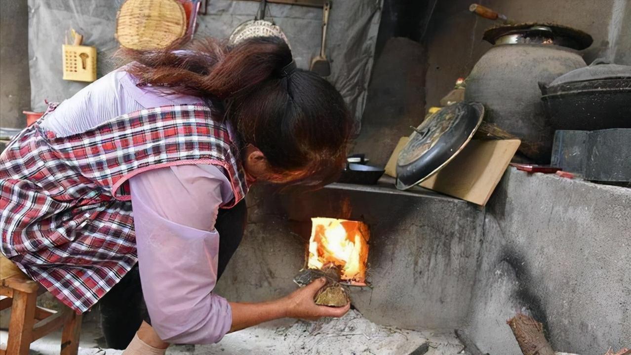 王传福父母双亡,王传福15岁成孤儿