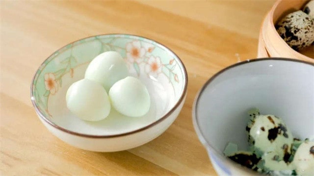 宝宝虾丸鹌鹑蛋汤的做法,虾丸蒸蛋的做法宝宝辅食