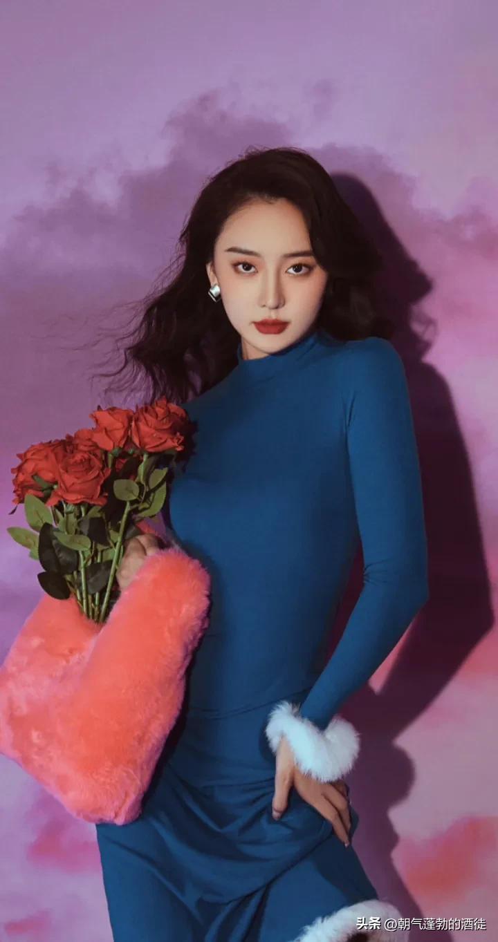 手机里都有什么好看的图片,手机好看图片在哪下