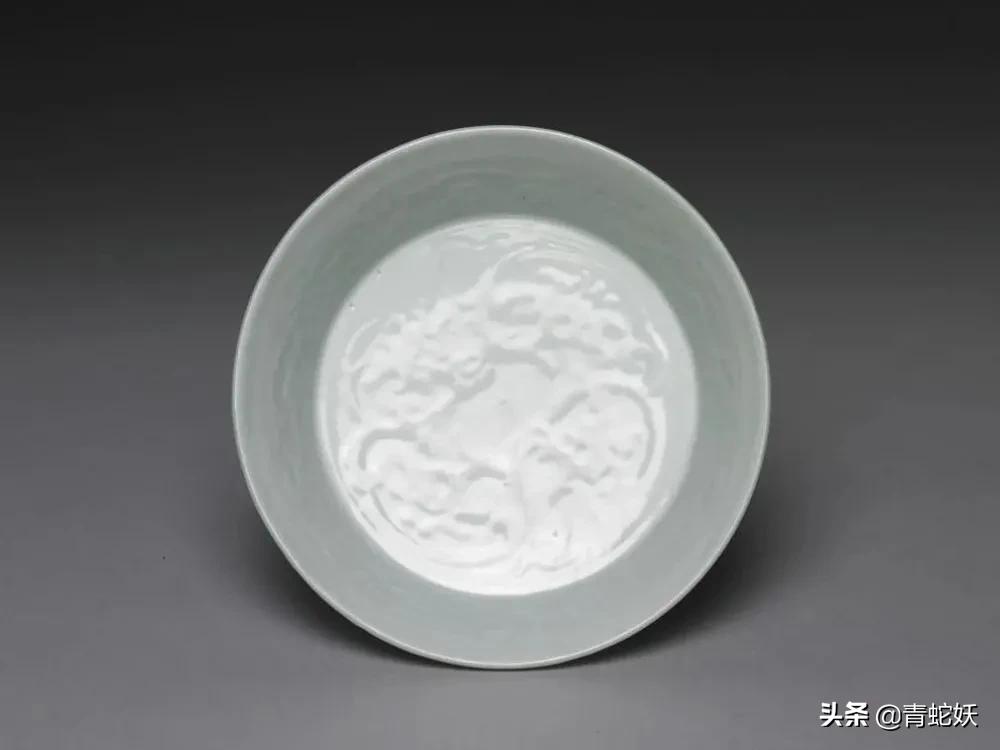 元代有青花瓷吗,元代青花釉的特点