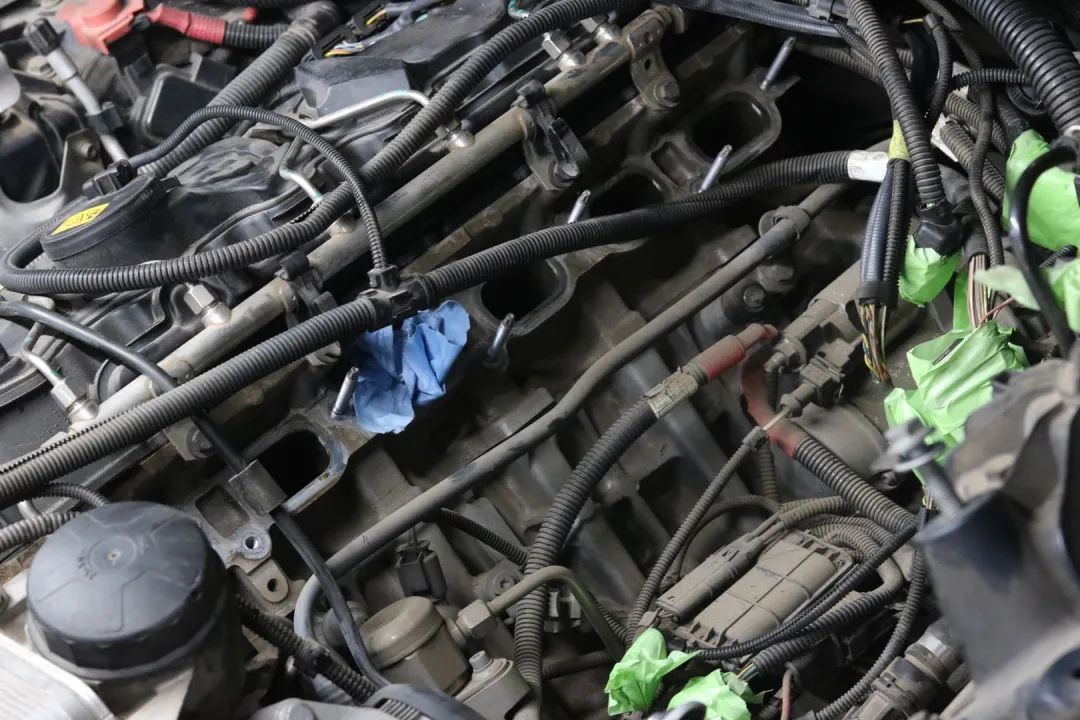 怪兽修车视频全集,13年宝马gt535升级新款内饰