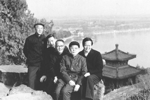 老科学家讲述中国核武器研究历程,中国第一个核武器的研究时间