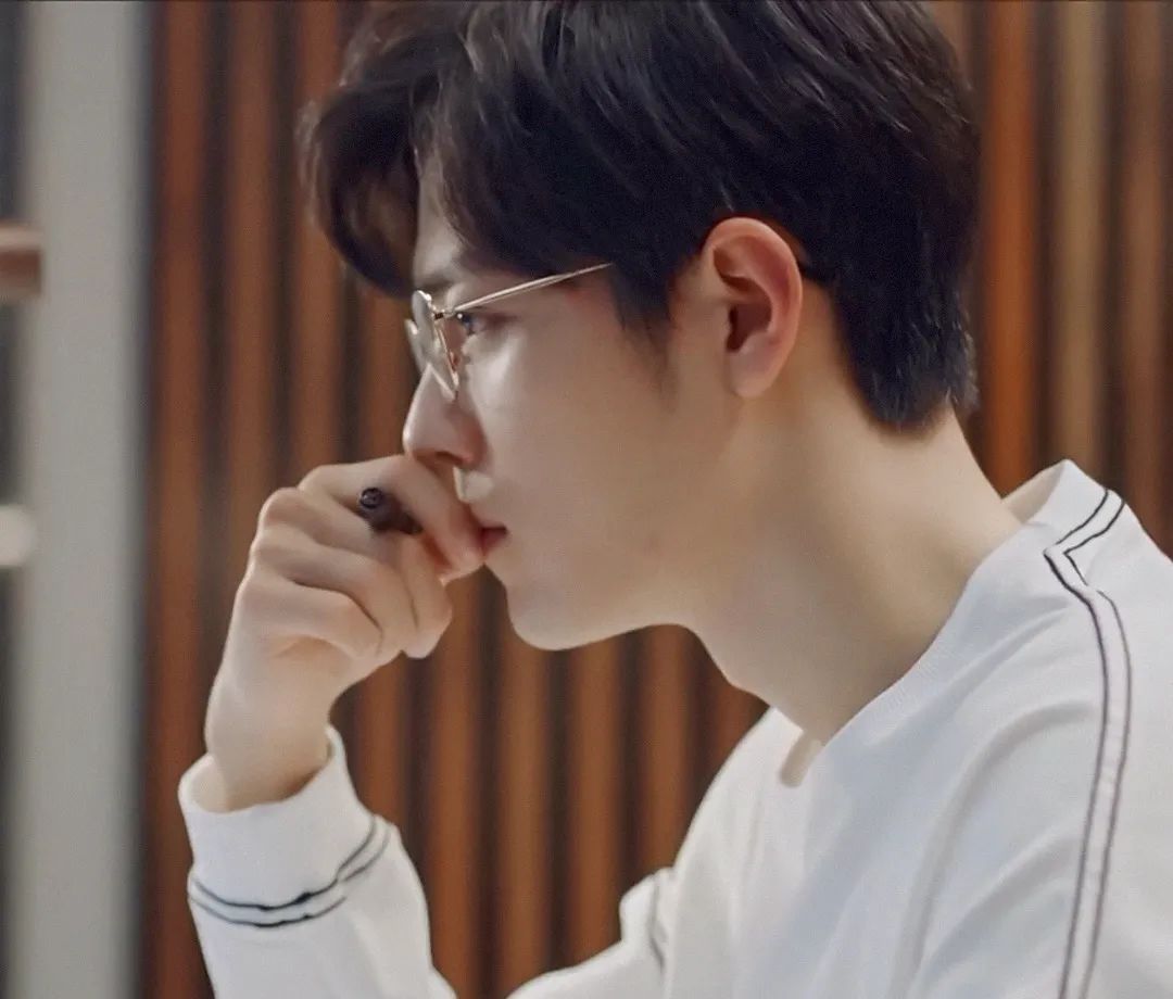 从吐槽到追捧，被人民网表扬的《余生》，靠什么完成了口碑逆袭