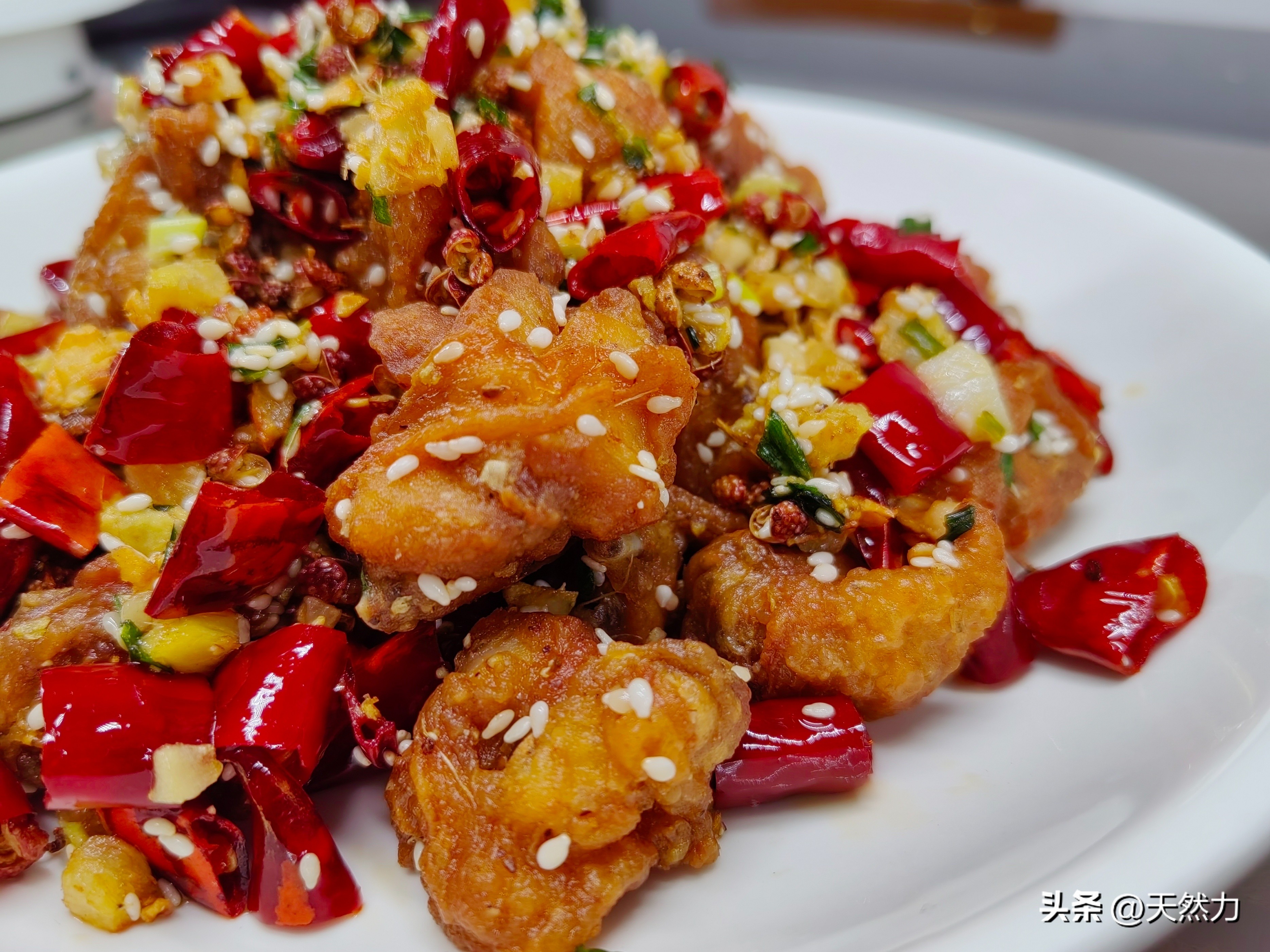 外焦里嫩辣子鸡,冬日辣子鸡做法