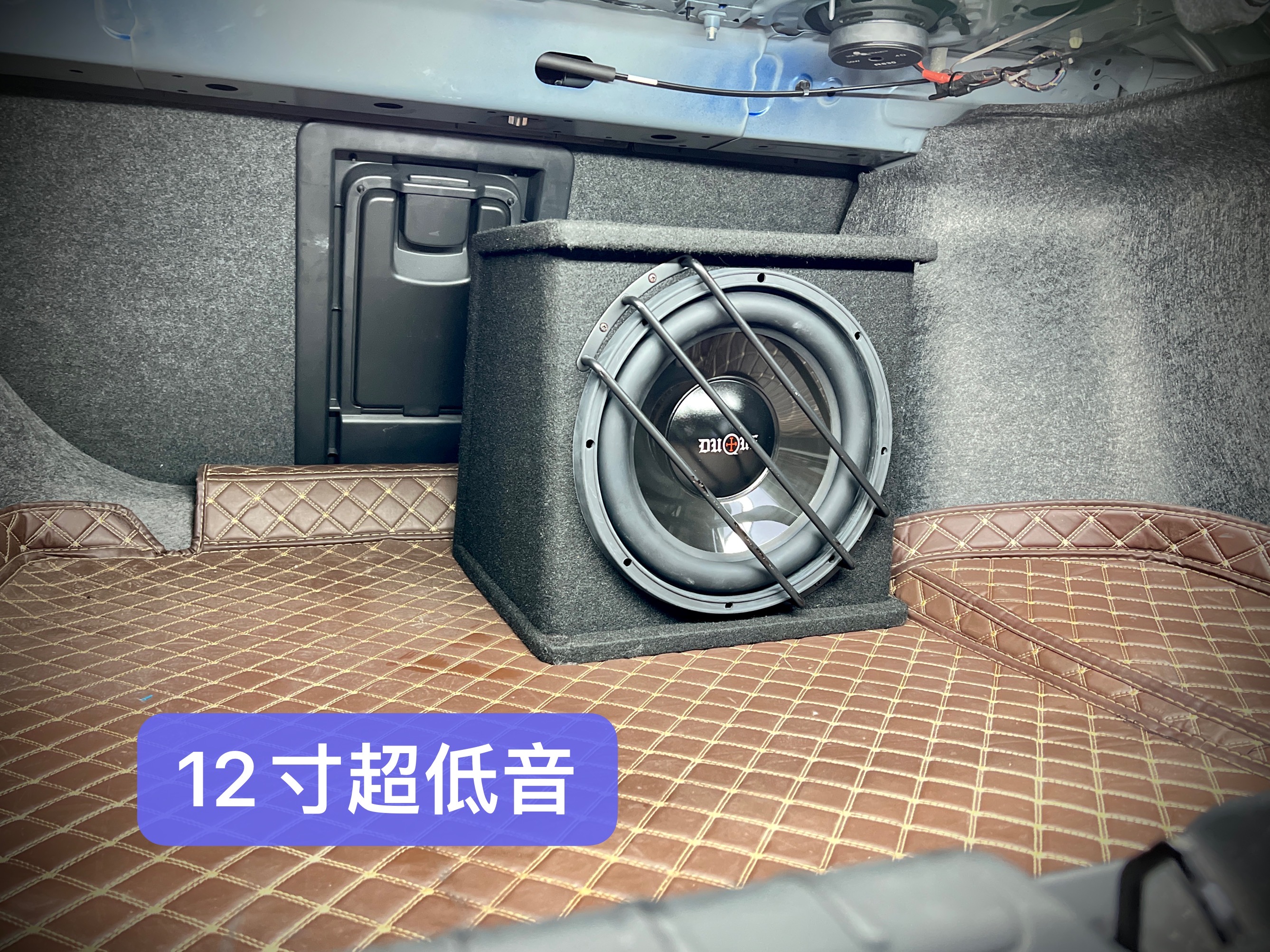 雅阁改装音响中置,南宁十代雅阁音响改装三分频