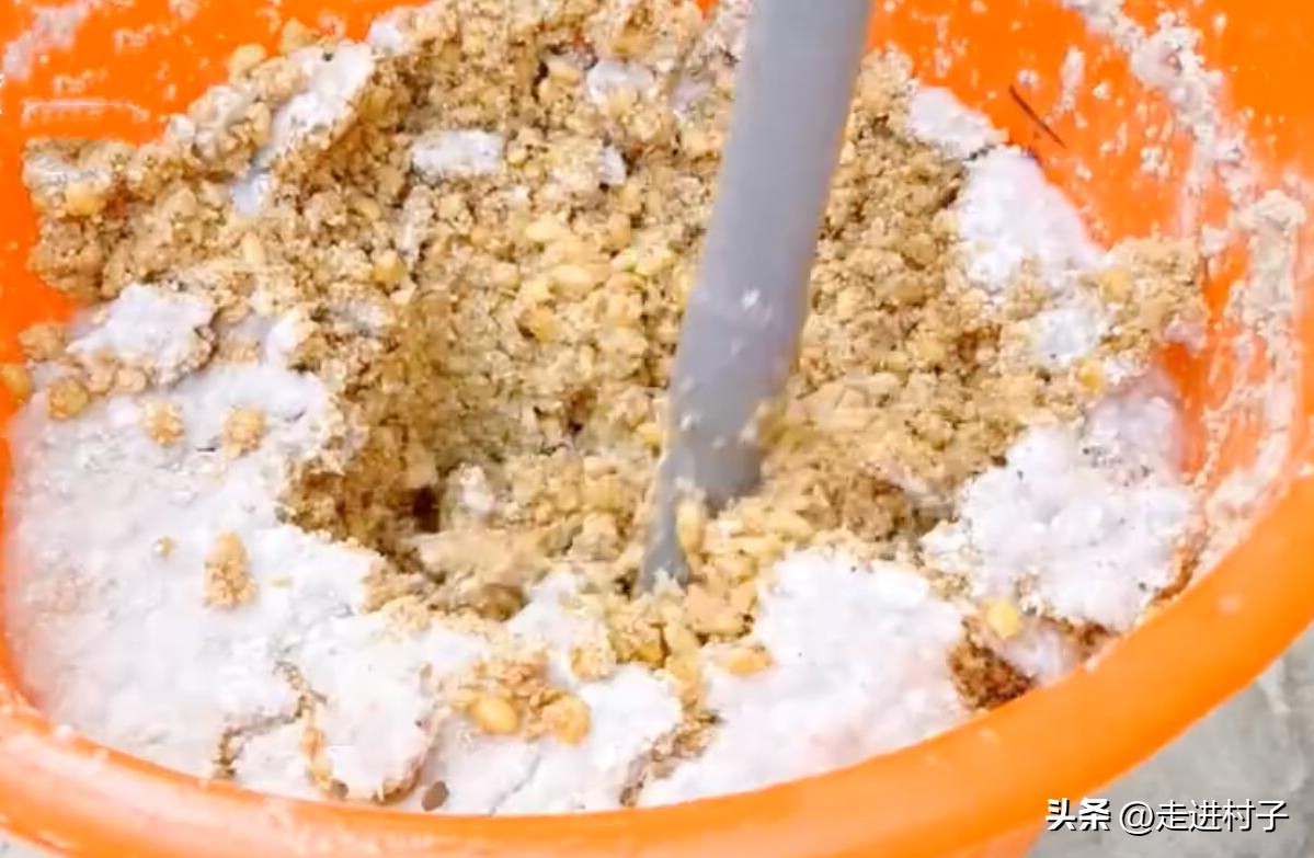 尿素和什么肥料发酵提高肥效,尿素肥料对种菜有什么作用