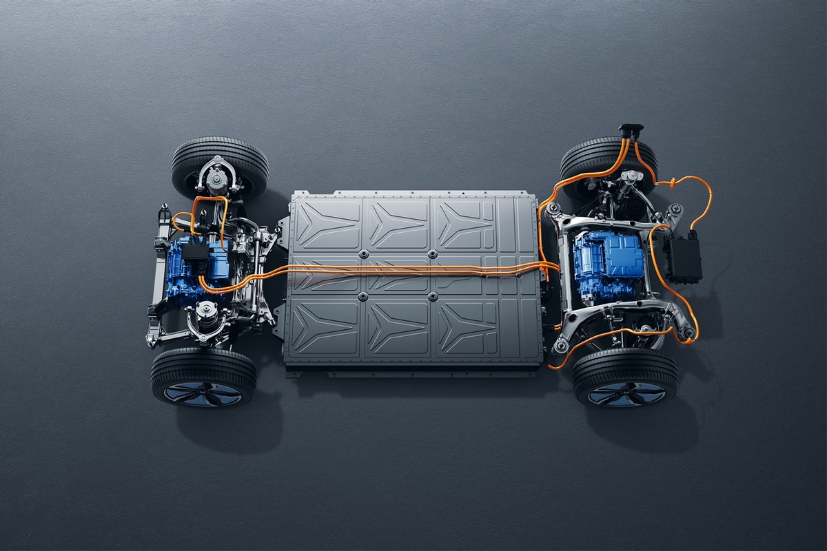 试驾全新岚图追光,沉浸式体验岚图概念车