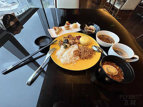 厦门山海观海景房酒店,厦门五缘湾希尔顿逸林酒店测评