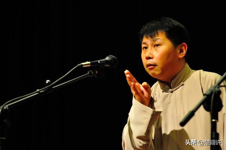 曹云金说郭德纲对何云伟有多好,郭德纲对曹云金和何云伟态度不同