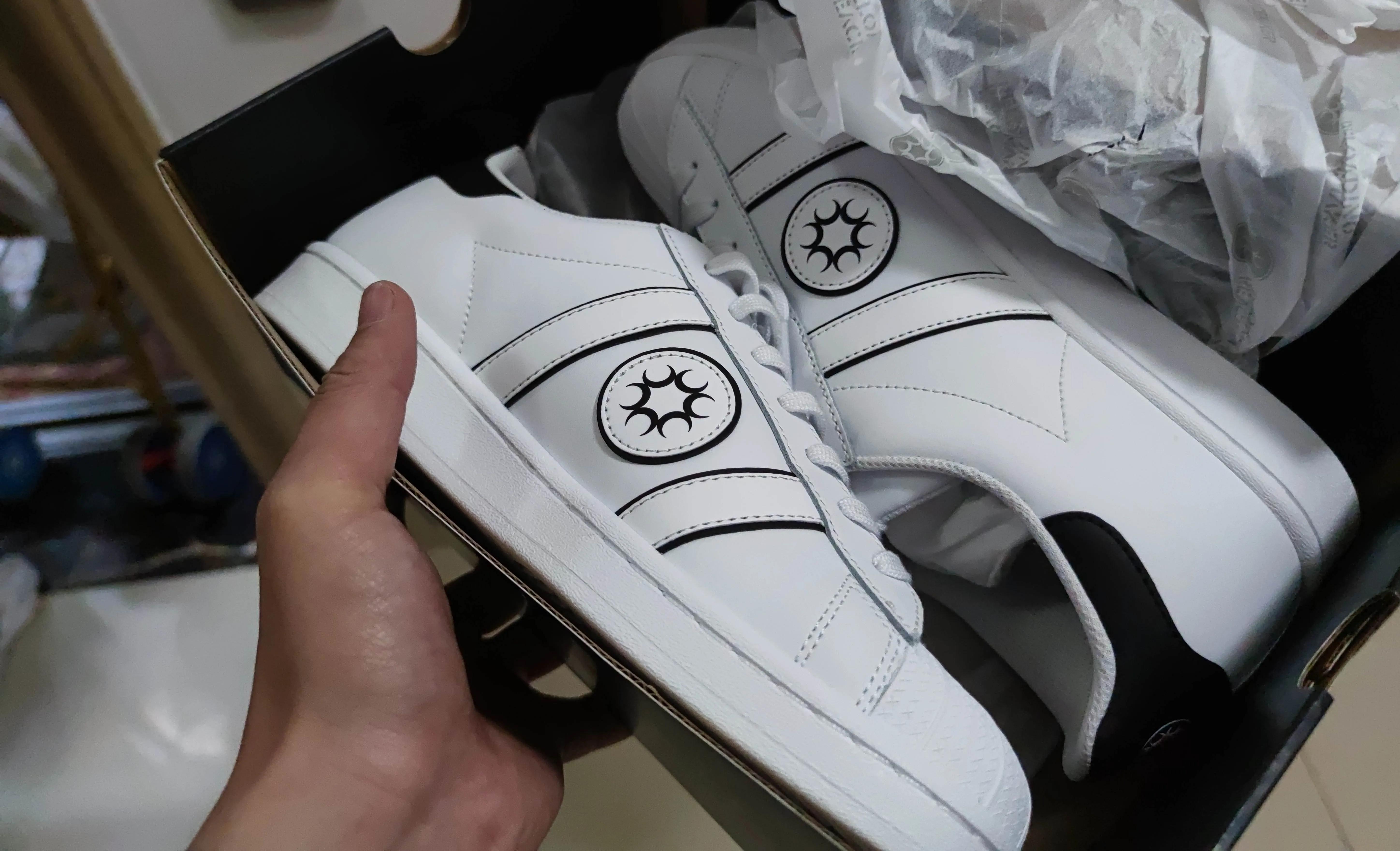 老罗直播间买的鞋子,老罗直播间卖的鞋