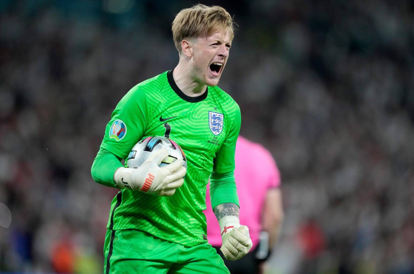 德赫亚埃德森阿利松哪个更厉害,埃德森和阿利松谁是巴西主力门将