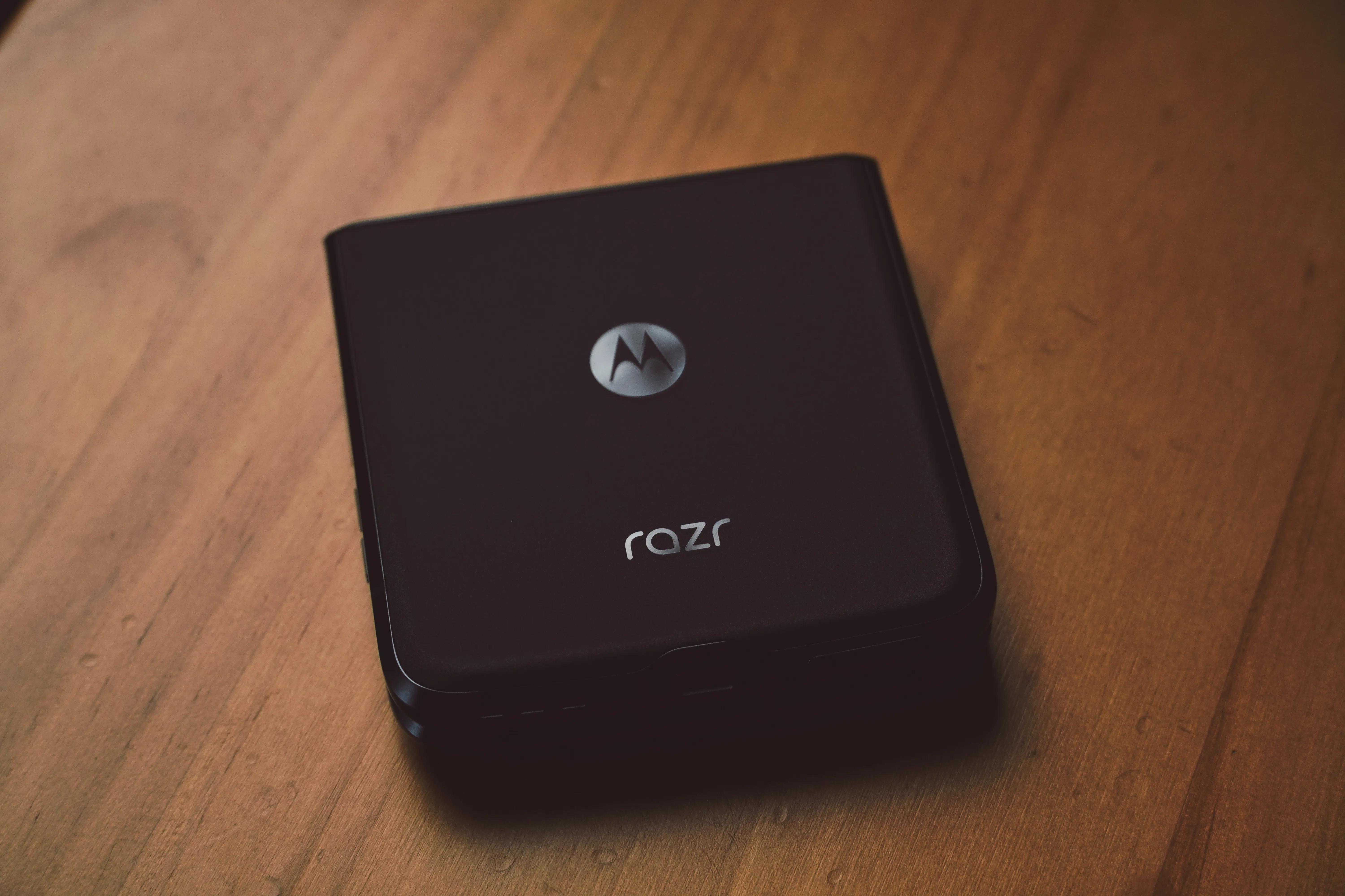 motorazr2022能打游戏吗,motorazr2022款屏幕